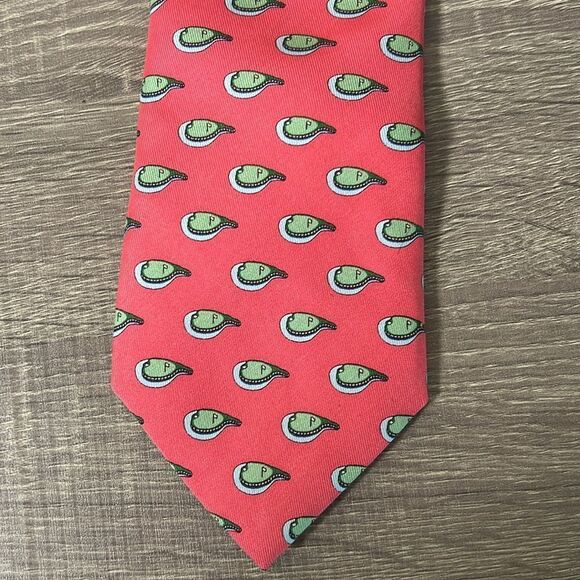 Vineyard Vines Silk Tie - Picture 2 of 5